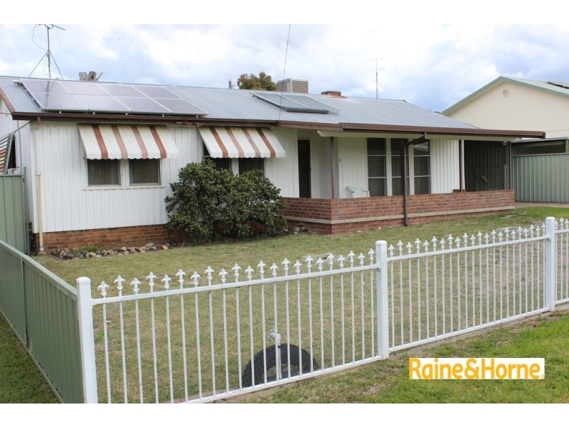 3 Cobley Avenue, Tamworth NSW 2340