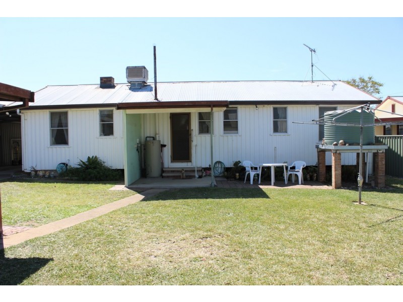 3 Cobley Avenue, Tamworth NSW 2340