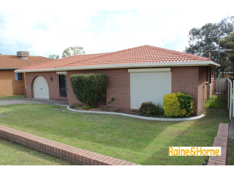 120 Garden Street, Tamworth NSW 2340