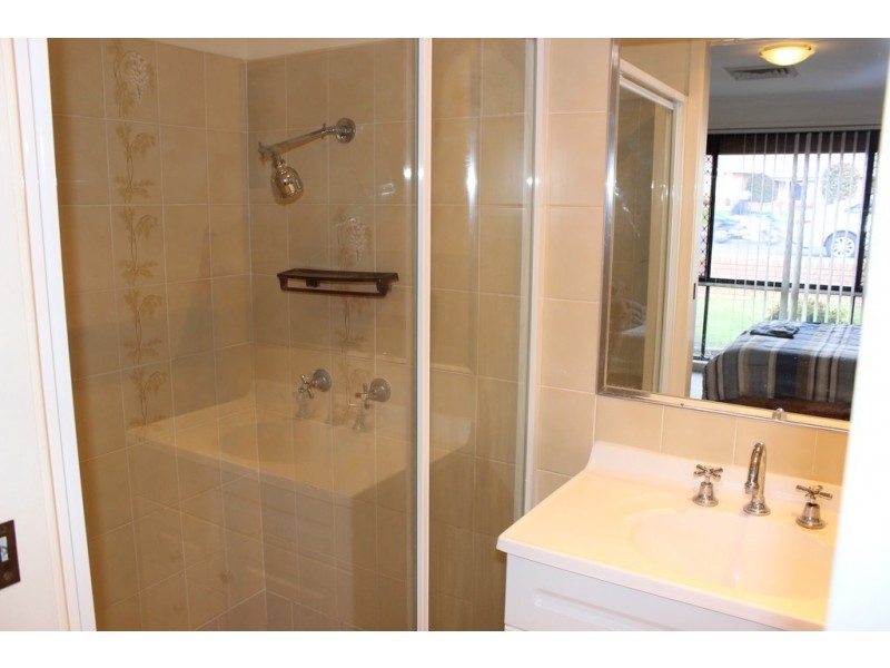 120 Garden Street, Tamworth NSW 2340