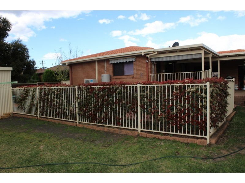 120 Garden Street, Tamworth NSW 2340