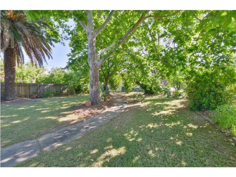 70 Napier Street, Tamworth NSW 2340