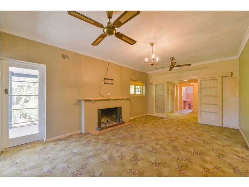 70 Napier Street, Tamworth NSW 2340