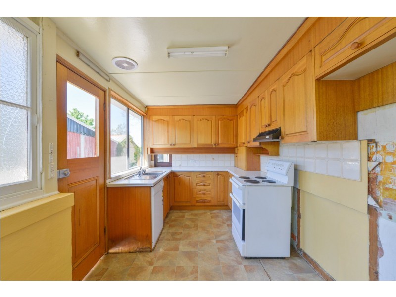 70 Napier Street, Tamworth NSW 2340