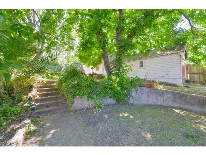 70 Napier Street, Tamworth NSW 2340