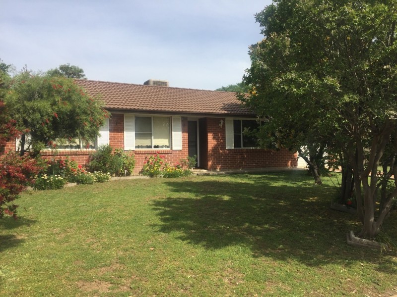 6 Mayne Drive, Tamworth NSW 2340