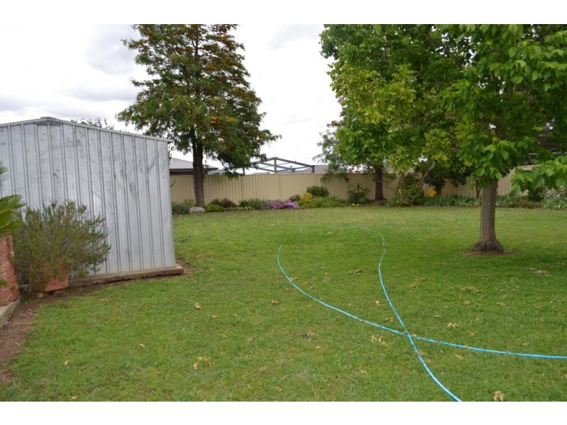 6 Mayne Drive, Tamworth NSW 2340