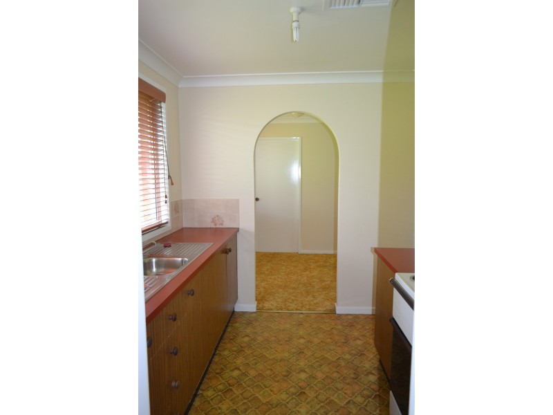 6 Mayne Drive, Tamworth NSW 2340
