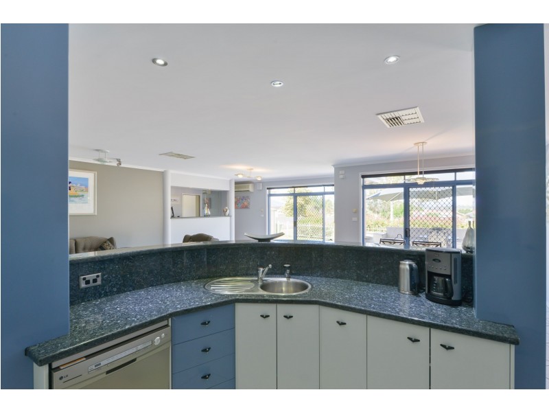 15 Glen Alpha Close, Tamworth NSW 2340