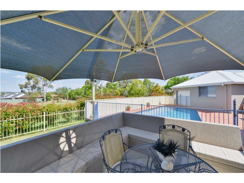 15 Glen Alpha Close, Tamworth NSW 2340