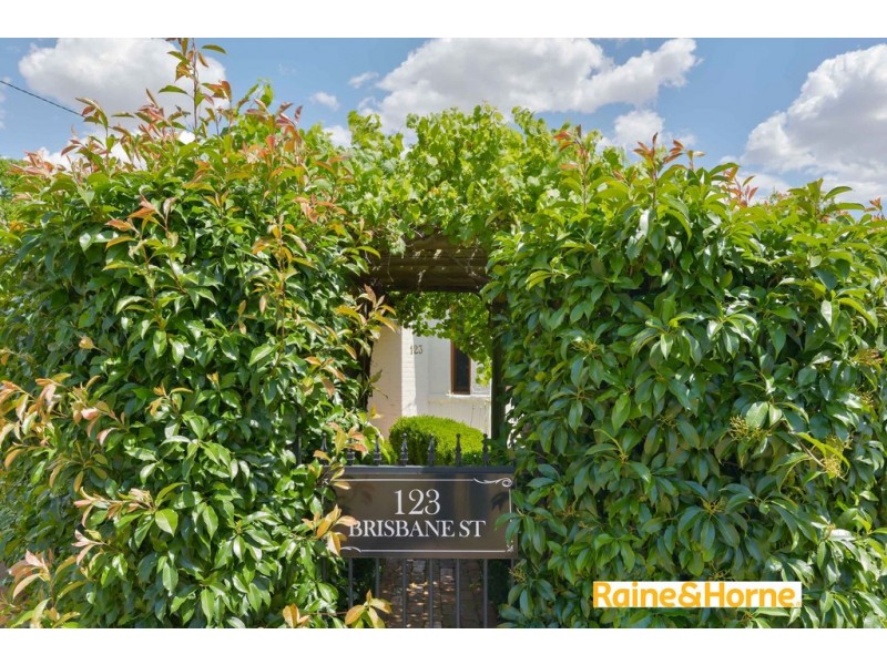 123 Brisbane Street, Tamworth NSW 2340