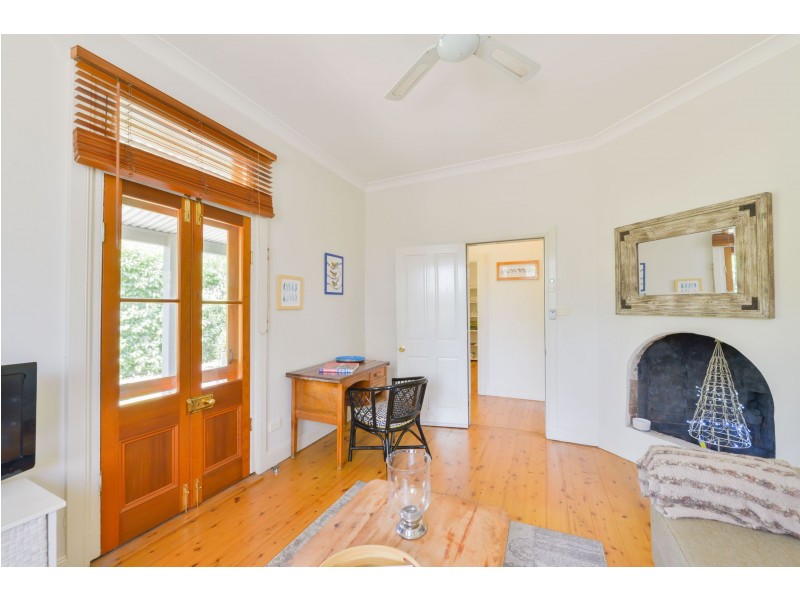 123 Brisbane Street, Tamworth NSW 2340