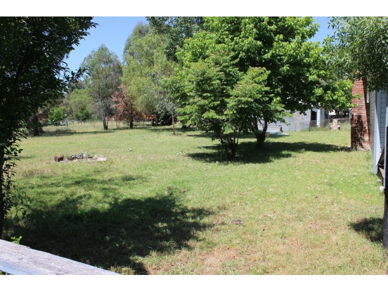 ‘Iona’ 58-60 Nundle Road, Woolomin NSW 2340