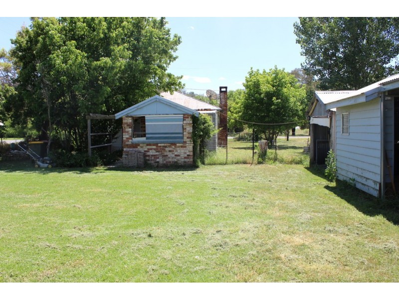 ‘Iona’ 58-60 Nundle Road, Woolomin NSW 2340