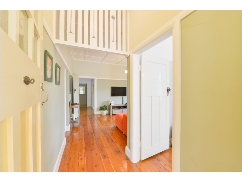 131 Upper Street, Tamworth NSW 2340