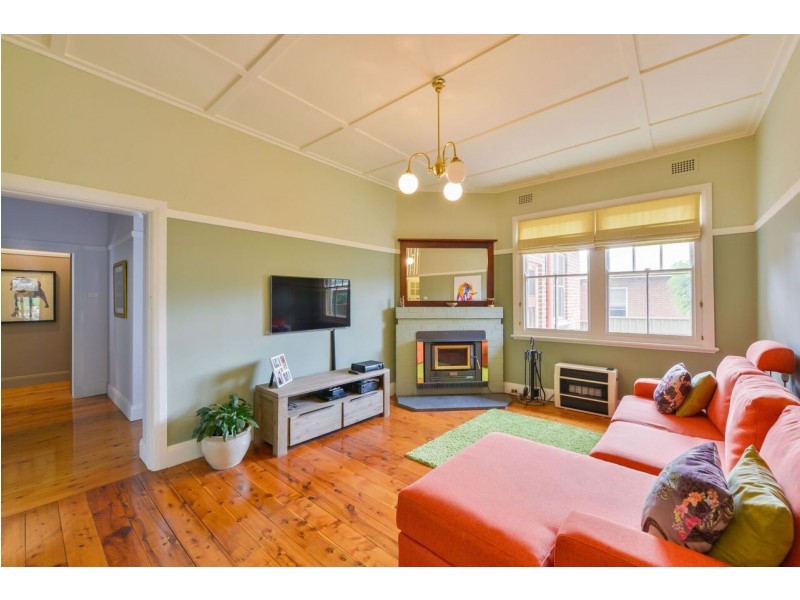 131 Upper Street, Tamworth NSW 2340
