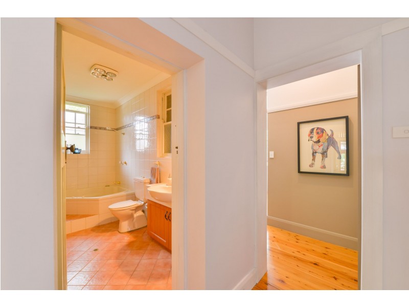 131 Upper Street, Tamworth NSW 2340