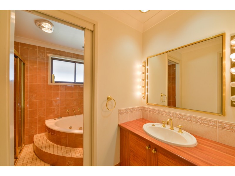 41 Croydon Avenue, Tamworth NSW 2340