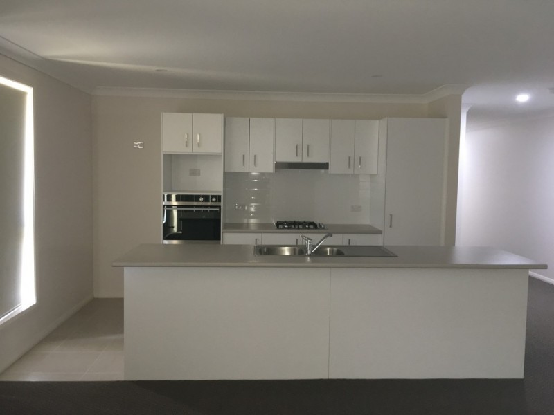 24 Flemming Cres, Tamworth NSW 2340