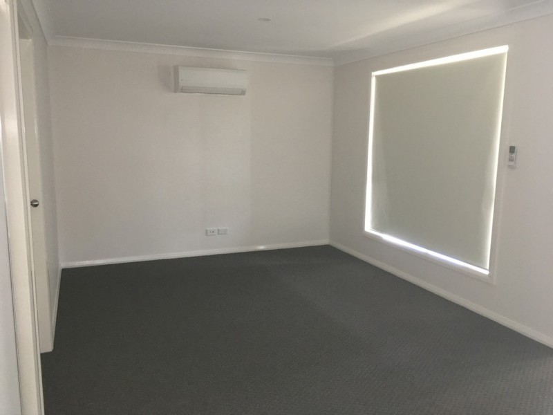 24 Flemming Cres, Tamworth NSW 2340