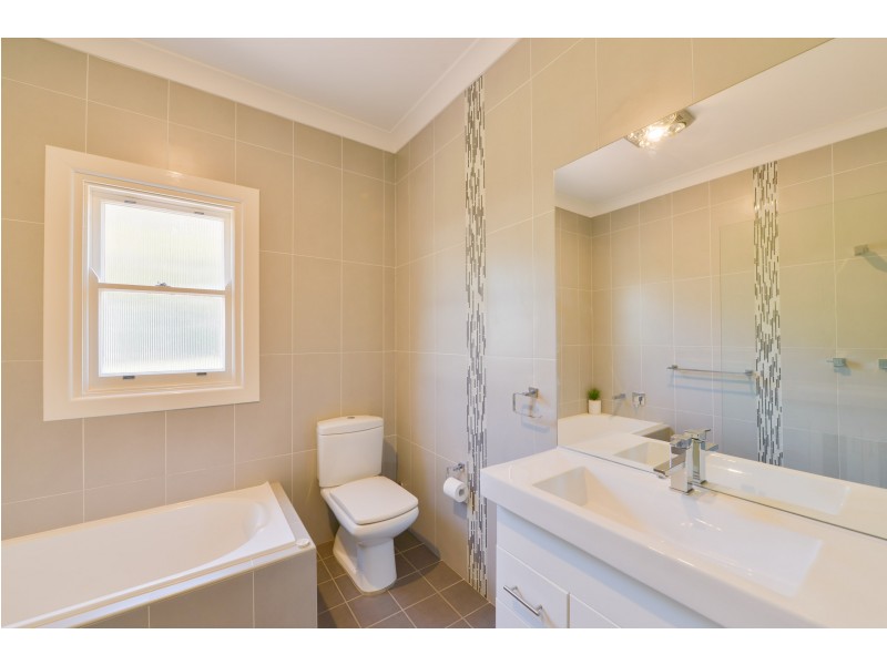 26 Dowell Avenue, Tamworth NSW 2340