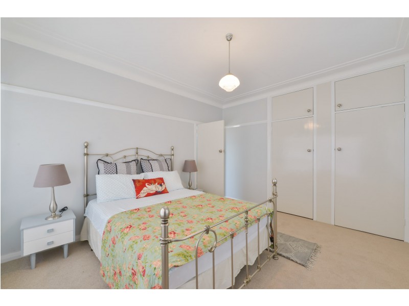 21 Golf Street, Tamworth NSW 2340