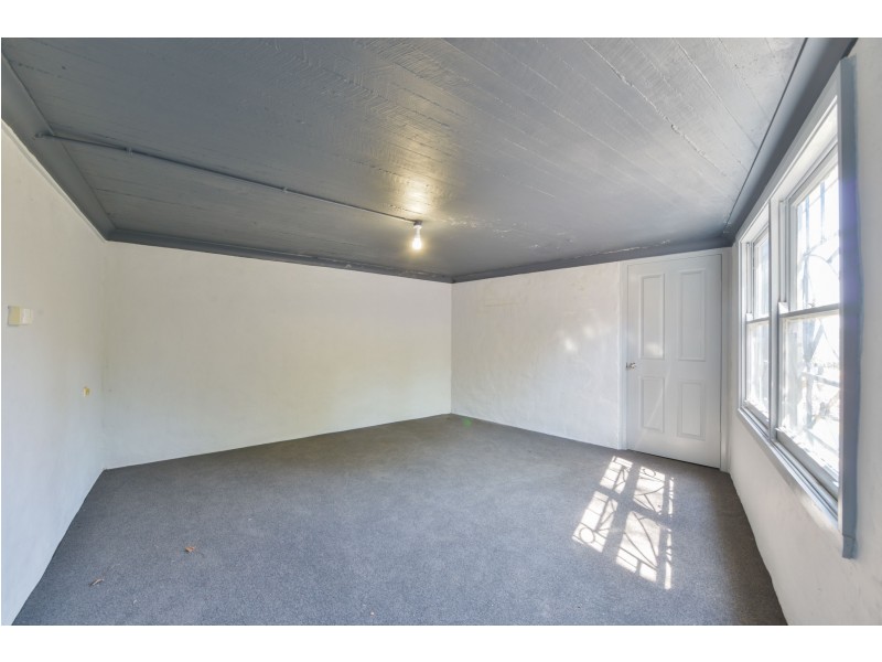 21 Golf Street, Tamworth NSW 2340