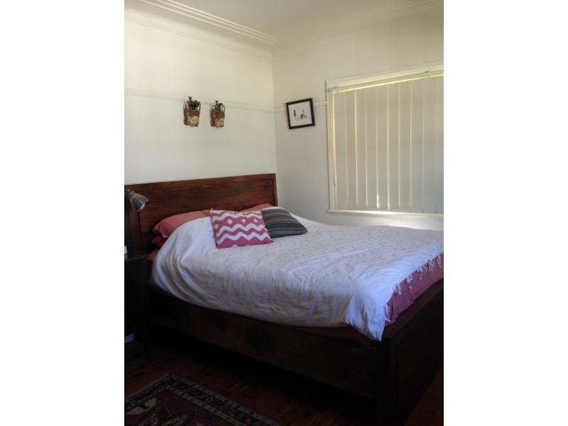 52 Mathews Street, Tamworth NSW 2340