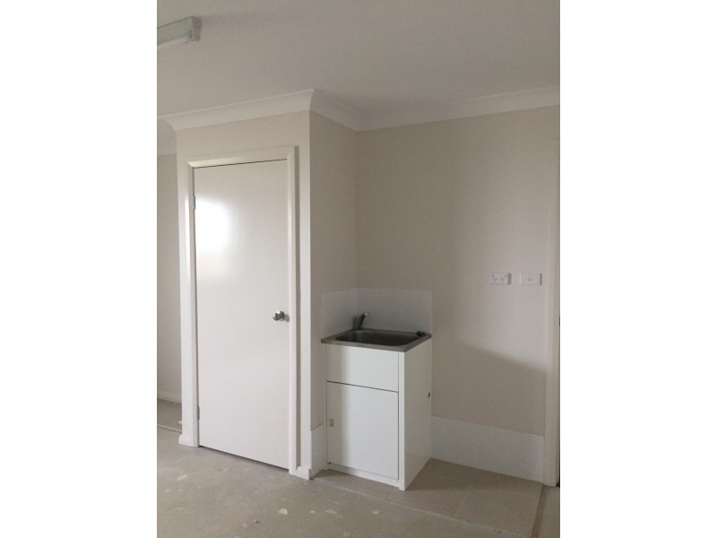 37 Flemming Crescent, Tamworth NSW 2340