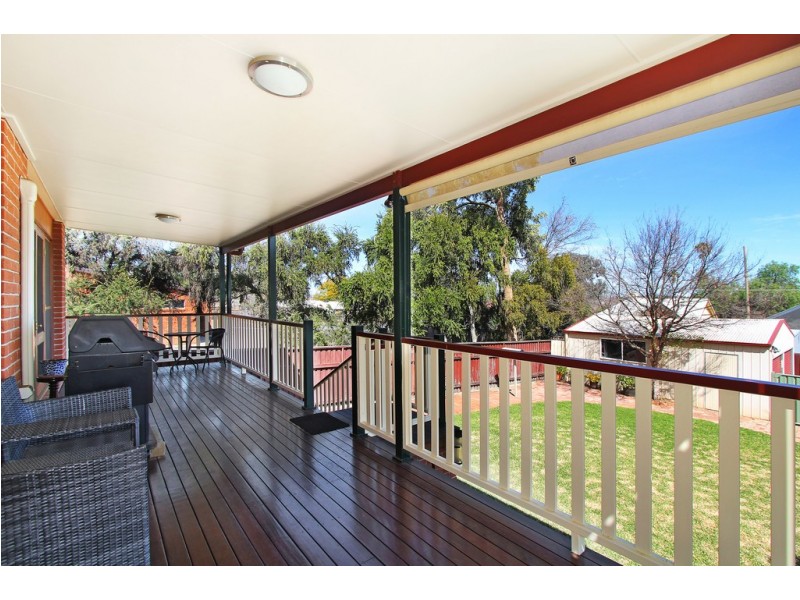 81 Carthage Street, Tamworth NSW 2340