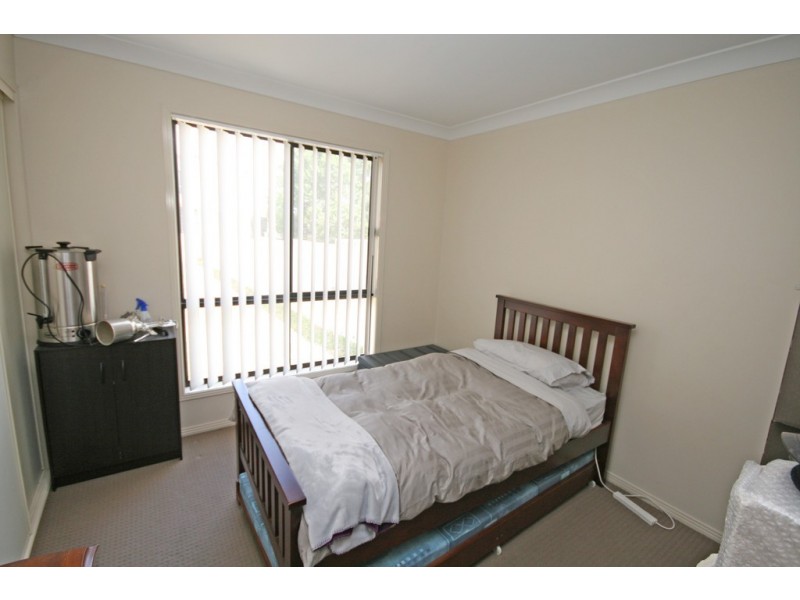 9 and 9a Mawson Close, Tamworth NSW 2340