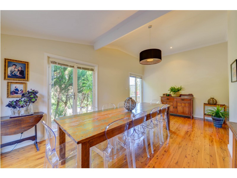 12 Bushland Ave, Tamworth NSW 2340