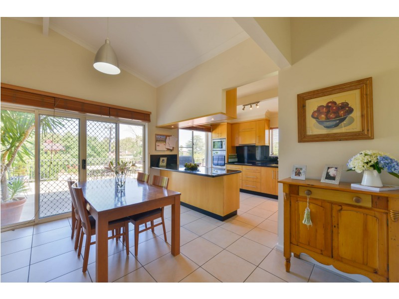 12 Bushland Ave, Tamworth NSW 2340