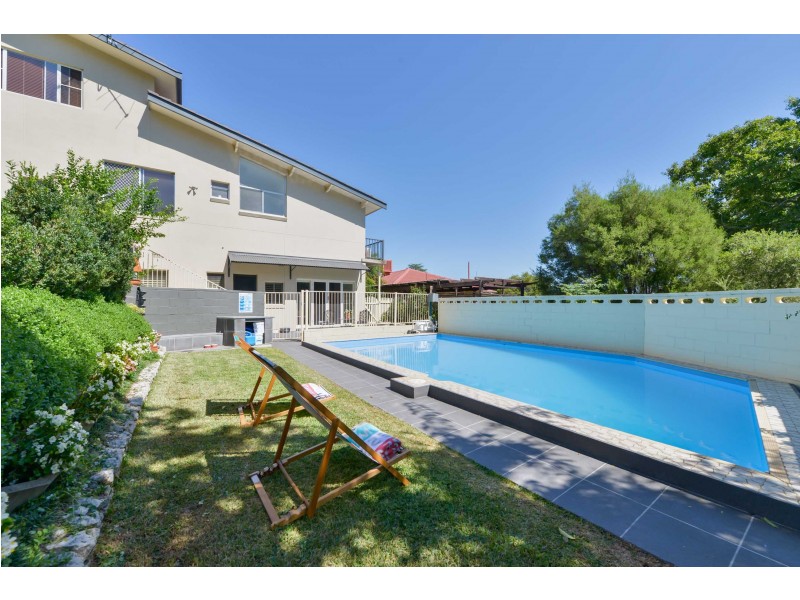 12 Bushland Ave, Tamworth NSW 2340