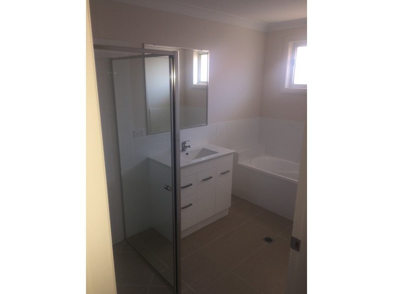 10A Barber Street, Kootingal NSW 2352