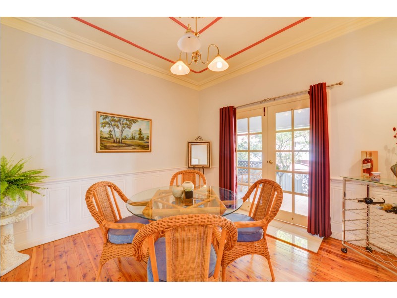 77 Upper street, Tamworth NSW 2340
