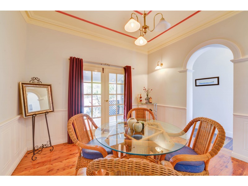 77 Upper street, Tamworth NSW 2340
