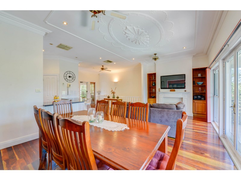 77 Upper street, Tamworth NSW 2340