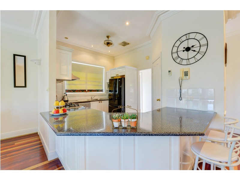 77 Upper street, Tamworth NSW 2340