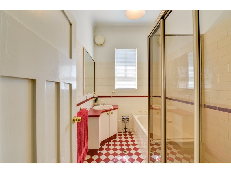 77 Upper street, Tamworth NSW 2340