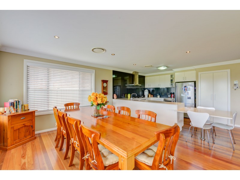 5 The Heights, Tamworth NSW 2340