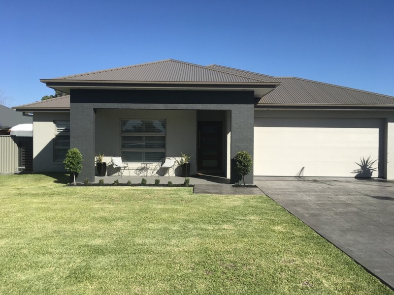 40 Peak Drive, Tamworth NSW 2340