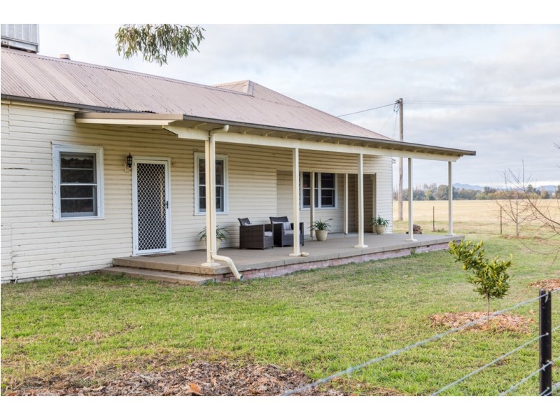 752 NEW ENGLAND HIGHWAY, Nemingha NSW 2340