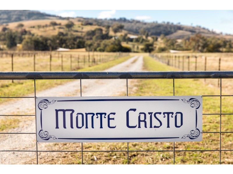 752 NEW ENGLAND HIGHWAY, Nemingha NSW 2340