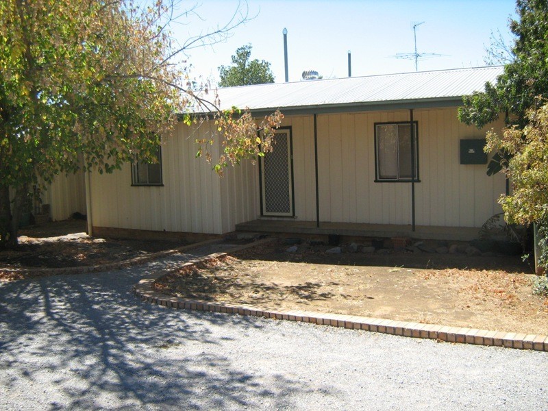 UNIT 1/38 BELL STREET, Tamworth NSW 2340