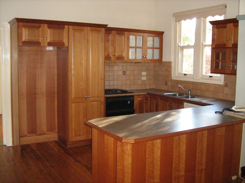 87 Rawson Ave, Tamworth NSW 2340