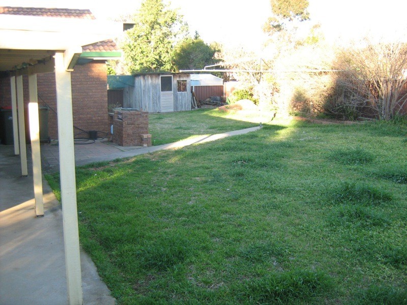 37 Kurrajong Street, Tamworth NSW 2340