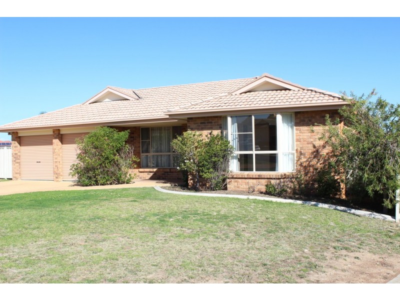 3 Nardoo Place, Tamworth NSW 2340