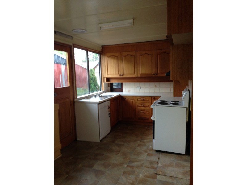 70 Napier Street, Tamworth NSW 2340