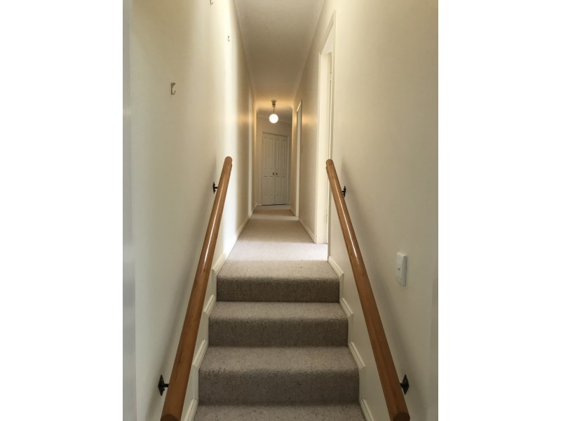 8B Dowell Avenue, Tamworth NSW 2340